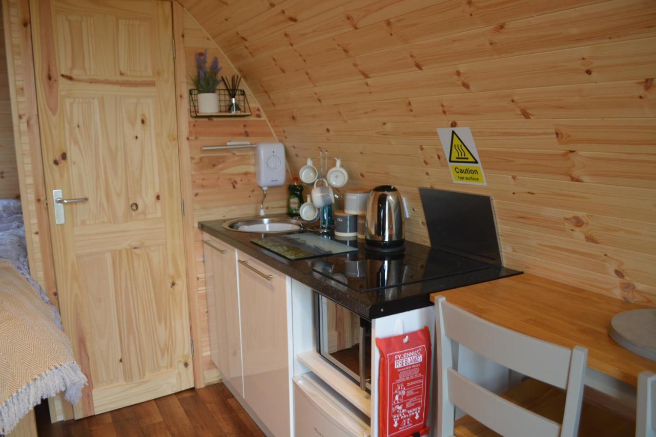 Lochview Pods Apartment Harlosh Bagian luar foto